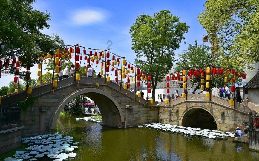 为什么揽巡是年轻人的“新宠”?强劲动力+高颜值